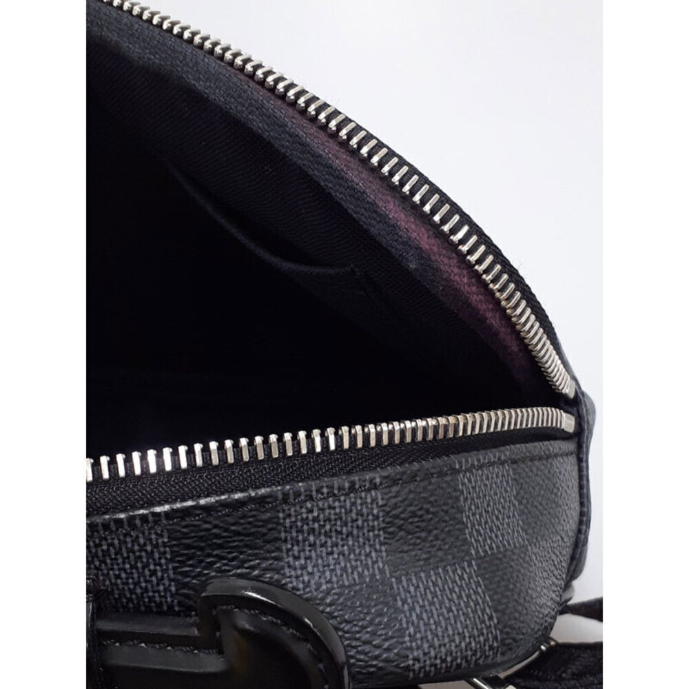Louis Vuitton Umbrella Damier Graphite Body Bag Black - Picture 4 of 9